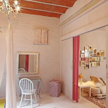 Pink House Hotel